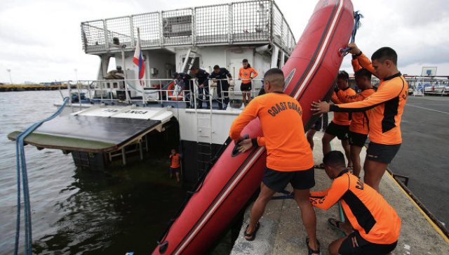 Береговая охрана КНДР задержала яхту с российскими спортсменами